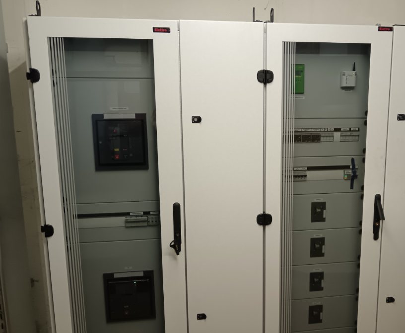 Progettazione impianti elettrici: quadro di parallelo in bassa tensione
